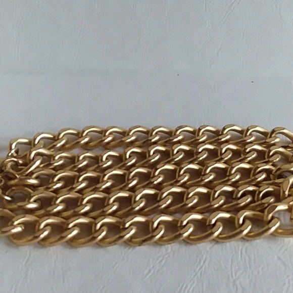 Gold Color Bracelet - Picture 1 of 4
